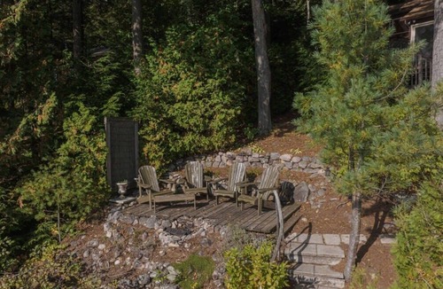 Muskoka Lakes Cabin | Priscillas Too on Bass Lake