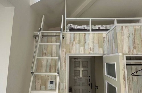 Ichikawa Apartment | Private 1K apartment with loft 11 minutes to Dis/Ichikawa Chiba