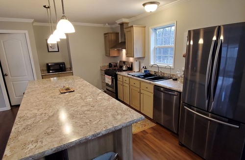 Town of Denning House | Private Catskill mountain getaway with great views just over 2 hours from NYC