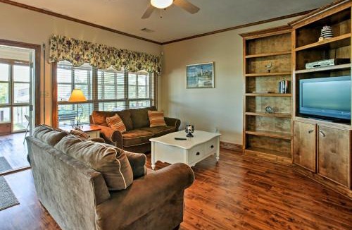 Lake Catherine House | Private Dock w/Lift: Waterfront New Orleans Home!
