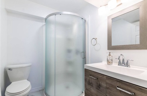 Guelph Apartment | Private Double room in a Guest Unit