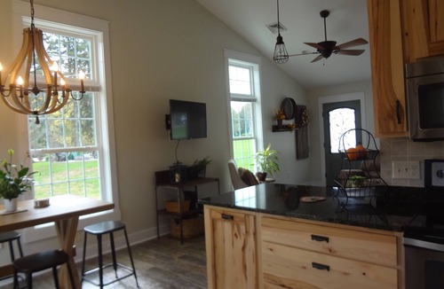 State College House | PRIVATE, FULLY FURNISHED, VERY CLEAN AND SANITIZED, SHORT TERM RENTAL.