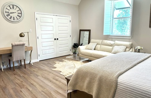 Madisonville Apartment | Private & FULLY FURNISHED 1BD-1BA Studio Apartment in Tranquil Madisonville, LA