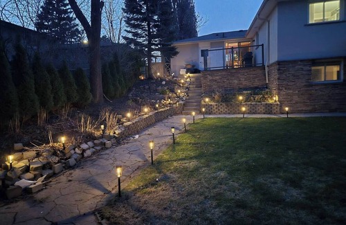 Aurora House | Private Guest House- A Beautiful Walkout Basement