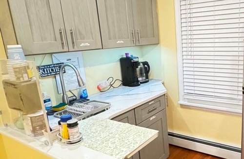 Bay Shore Apartment | Private King Bedrm, Pet Pally, Work, Events, LTR, MTR, STR