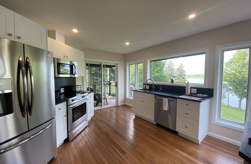 Mapleton House | Private Lakehouse/Cottage on Conestogo Lake