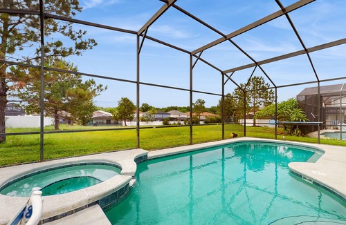 Windwood Bay House | Private Pool, Great for Kids, 12 Miles to Disney Dogs OK, Snowbirds Welcome