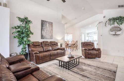 Indian Point House | Private Pool Home Near Disney & Universal Studios