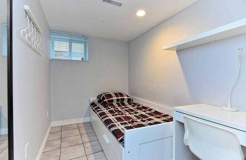 Oakwood Village Resort | Private room ∙ 1 guest