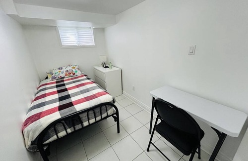 Downsview Resort | Private room ∙ 1 guest