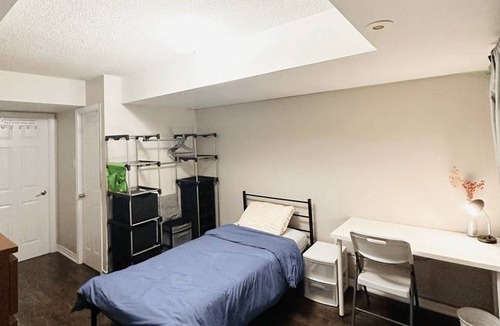 Downsview Resort | Private room ∙ 1 guest