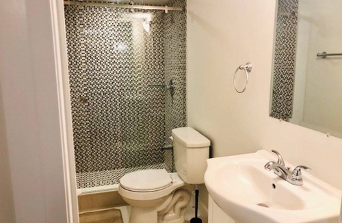 Roncesvalles Village Resort | Private room ∙ 1 guest