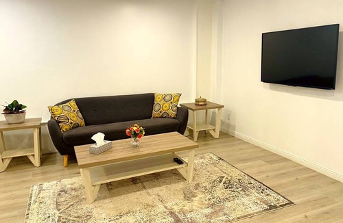 Thornhill Resort | Private room ∙ 1 guest