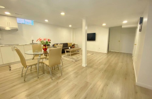 Thornhill Resort | Private room ∙ 1 guest