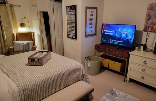 Waterloo Resort | Private room ∙ 1 guest