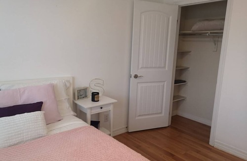 Halton Regional Municipality Resort | Private room ∙ 1 guest