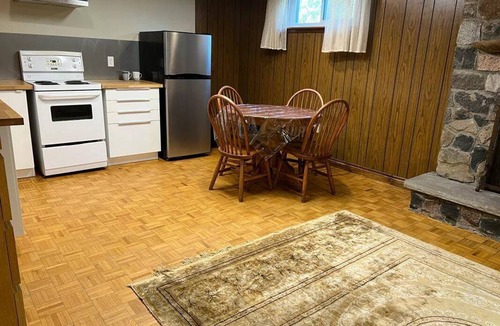 Newtonbrook Resort | Private room ∙ 2 guests