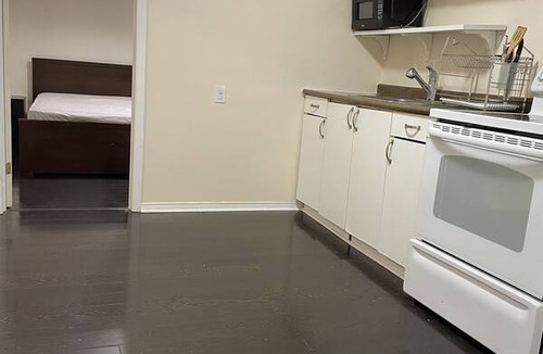 Guelph Resort | Private room ∙ 2 guests