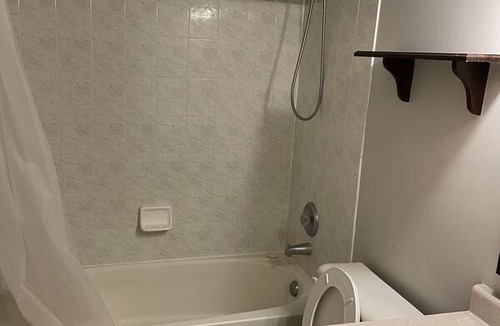 Guelph Resort | Private room ∙ 2 guests