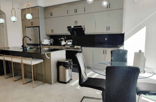 Markham Resort | Private room ∙ 2 guests