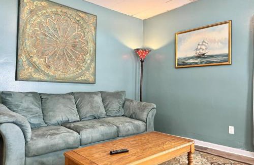 Johnson City Apartment | Private Room-Queen Bed-Shared Living Spaces