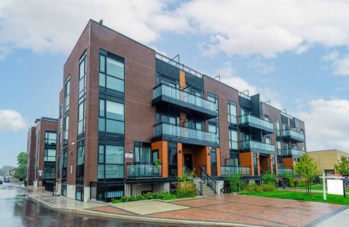 Woodbridge House | Private room with walkout balcony in a modern and stylish 3bedroom townhouse