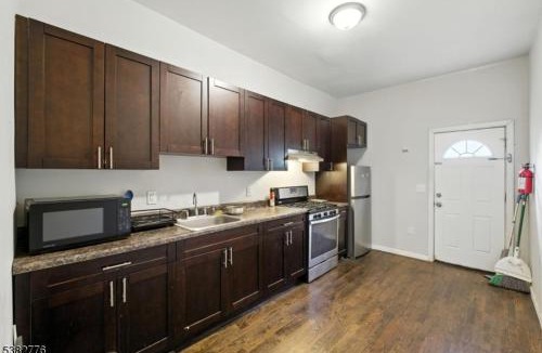 Weequahic House | Private Rooms Furnished&Renovate for Short and Extended Stays