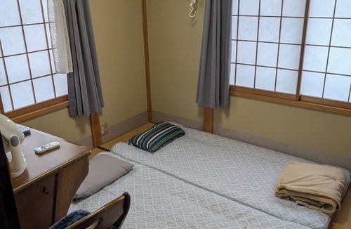 Numazu House | Private rooms in togo beach side house