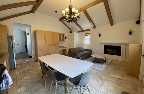 Wasaga Beach House | Private Wasaga Retreat Just 1.5min Walk To Beach!