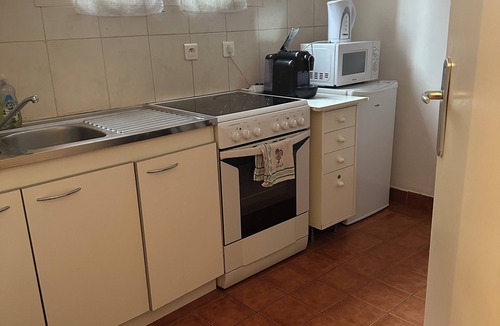 Clichy Apartment | Proche Métro 13 et Rerc