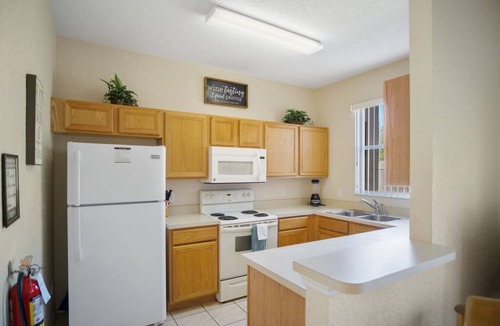 Regal Palms Resort | PROMO 10% WEEKLY DISCOUNT! Resort-Style 3BR Townhouse Close to Theme Parks