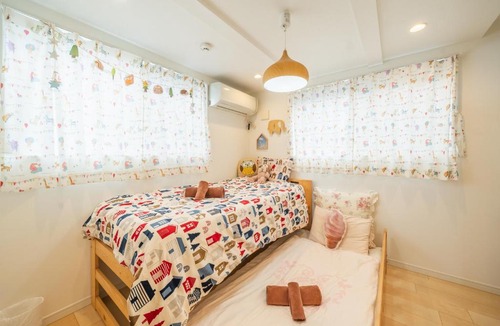 Nakakasai Apartment | QiQi House Tokyo まるごと新築一軒家宿 Spacious New Home, 8 Guests, Easy Airport & Disney Access