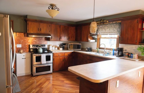 Rome Other | Quaint 4-bedroom farmhouse with a view!