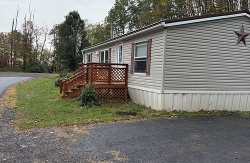 Grampian House | Quaint, newly renovated 3-bedroom house in Grampian.