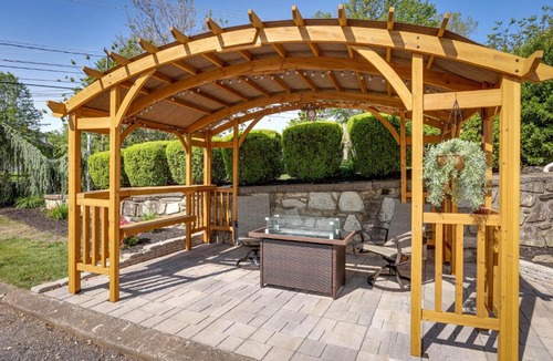 Quakertown Apartment | Quakertown Vacation Rental: Close to Hiking Trails