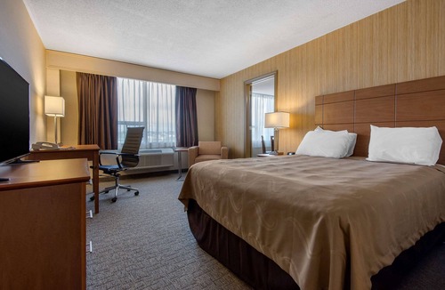 Sudbury Hotel | Quality Inn & Conference Centre Downtown