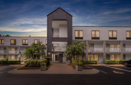 Florida Central Atlantic Coast Hotel | Quality Inn Orlando Near International Drive