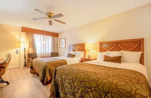 Yuma Townsite Hotel | Queen Room Stay | Near Yuma Crossing & Historic Downtown