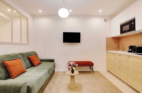 Strasbourg -Saint-Denis Apartment | Quiet apartment - 1BR/4P - Porte Saint-Denis