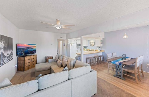 Caine Woods Condo | Quiet Bayside Condo, Walk to Beach