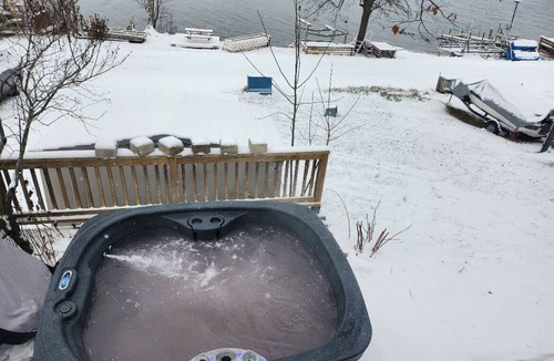 Dunsford Cottage | Quiet by the lake, Cozy cottage w/hot tub and fire pit