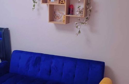 La Courneuve Apartment | Quiet, comfortable studio 1 minute from the tramway