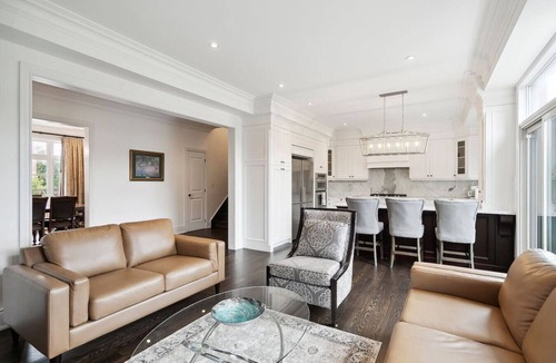 Applewood House | Quiet Getaway: Perfect for Families & Retreats