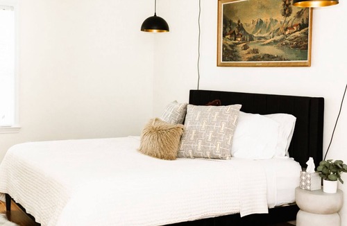 Fishertown House | Quiet Nature Getaway; minutes to Whispering Hollow