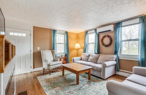 Mifflin House | Quiet Port Royal Home w/Deck, Near Juniata River!