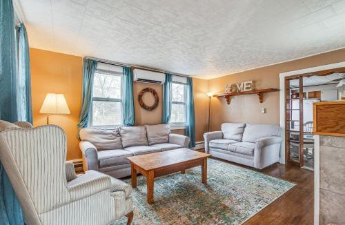 Mifflin House | Quiet Port Royal Home w/Deck, Near Juniata River!