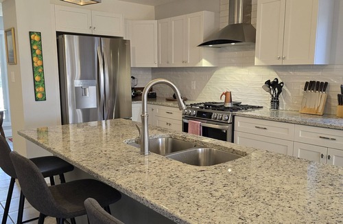 Palmerston House | Quiet retreat in Palmerston, Ontario, pet friendly.