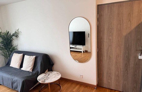 Rosny-sous-Bois Apartment | R02 Appartement Cozy en zone pavillonaire