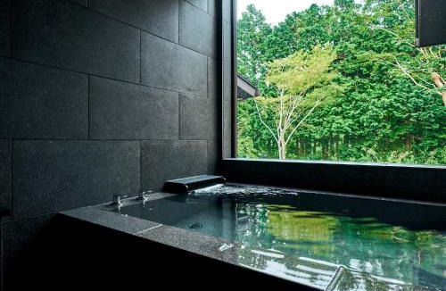 Hakone House | Rakuten STAY VILLA Hakone Sengokuhara South Wing 104 or 105 BBQ Terrace Pet allowed Capacity of 10 persons
