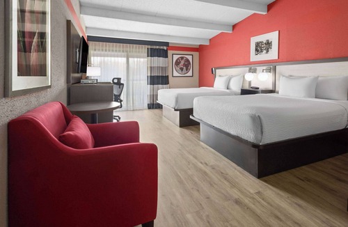Parsippany Hotel | Ramada by Wyndham Parsippany